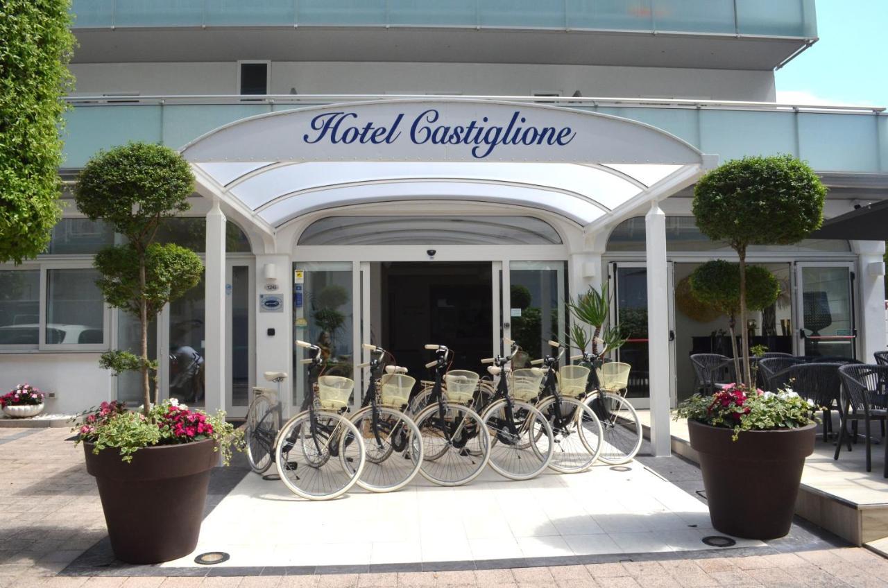 Hotel Castiglione Lignano Sabbiadoro Dış mekan fotoğraf