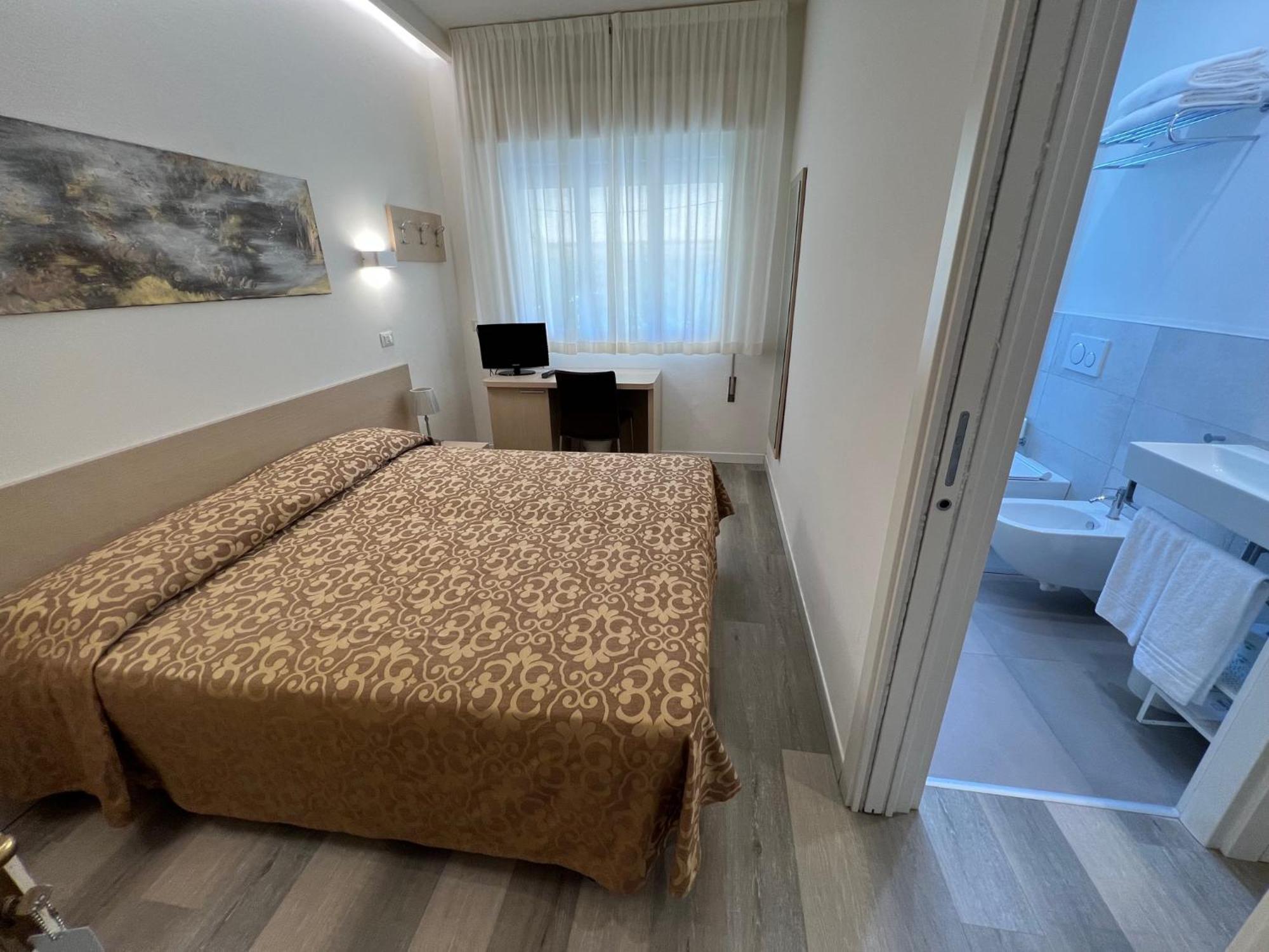 Hotel Castiglione Lignano Sabbiadoro Dış mekan fotoğraf