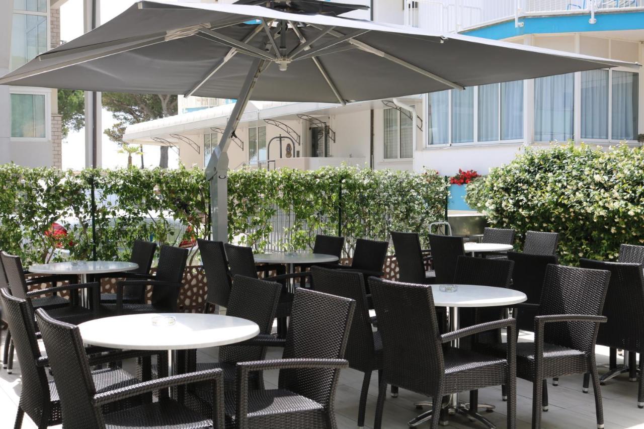 Hotel Castiglione Lignano Sabbiadoro Dış mekan fotoğraf
