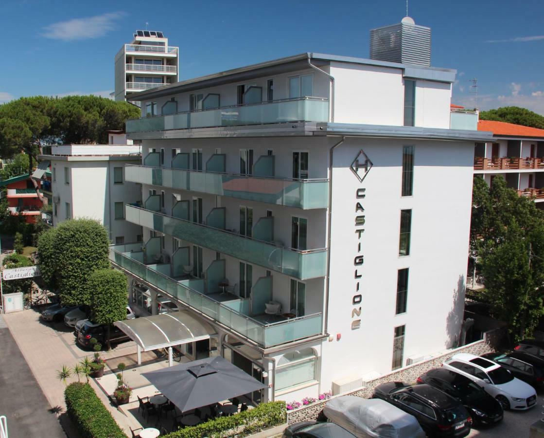 Hotel Castiglione Lignano Sabbiadoro Dış mekan fotoğraf